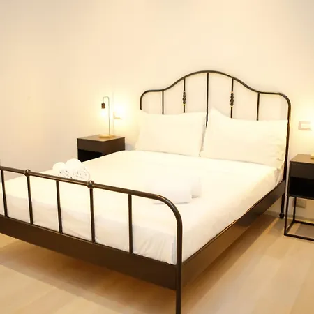 Апартаменты Magikrooms Kandy Рим